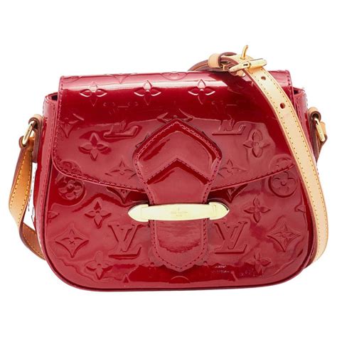 LOUIS VUITTON Vernis Bellflower GM Rouge Grenadine 